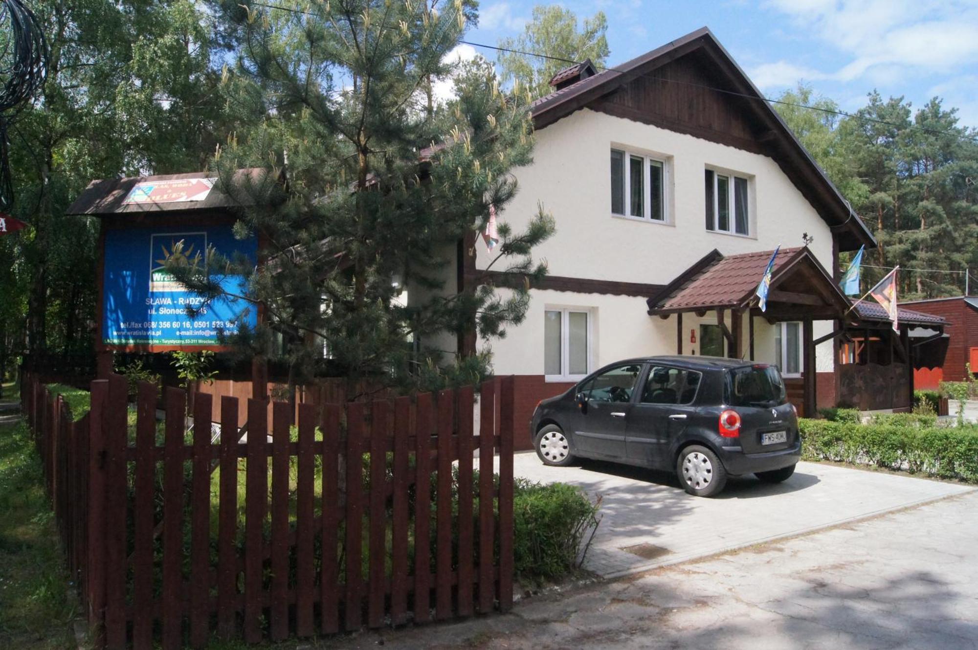 Osrodek Wypoczynkowy Wratislavia Hotel Radzyn Bagian luar foto